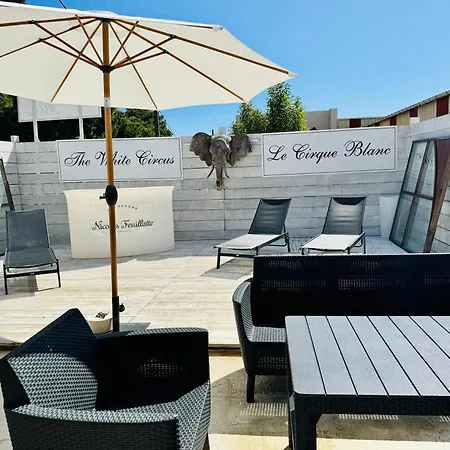 Bungalow Avec Piscine Antibes Buitenkant foto