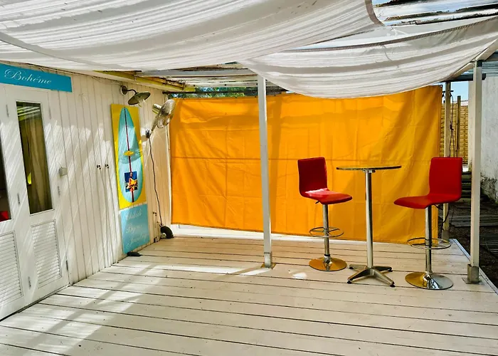 Bungalow Avec Piscine