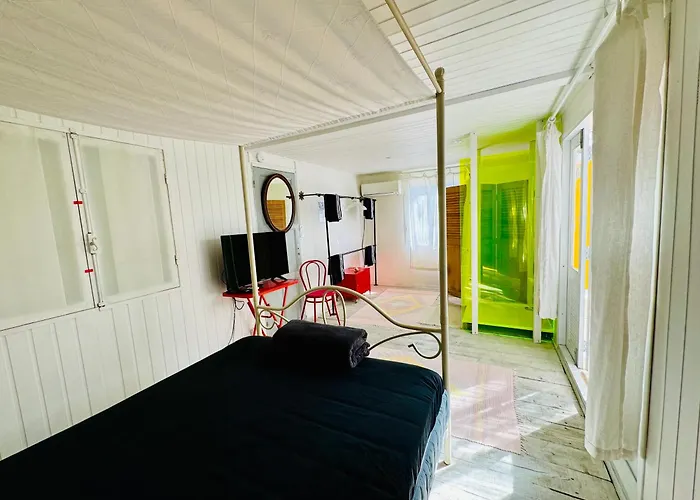 Bungalow Avec Piscine