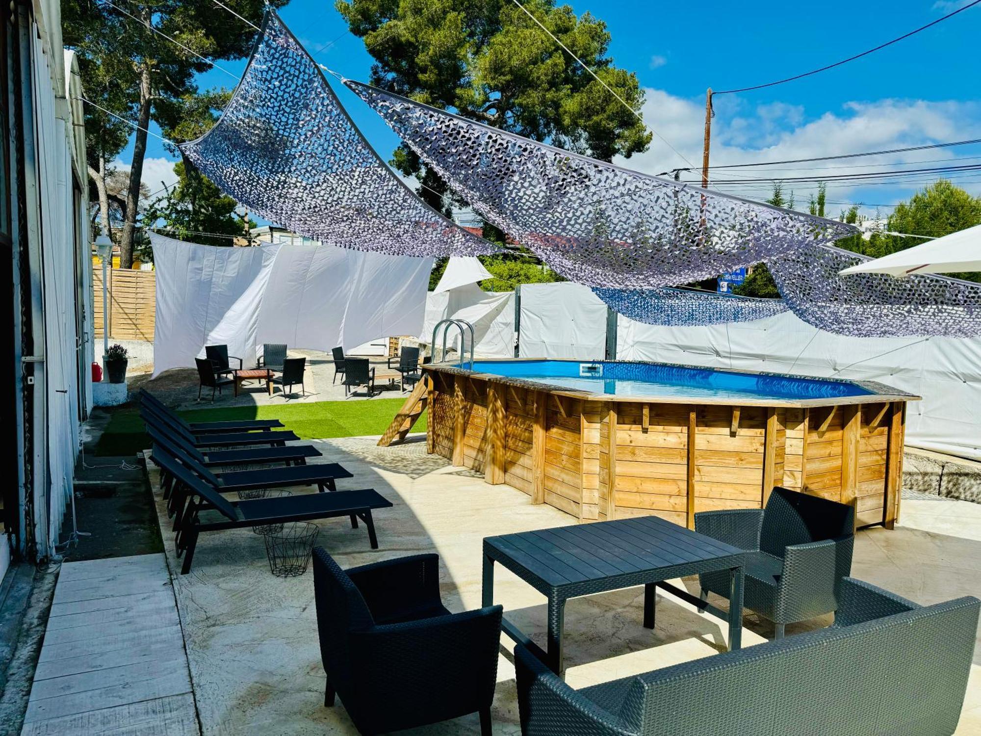 Avec Piscine Chalet Antibes